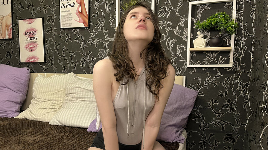 Watch NoriMoore live on Ultra Erotica