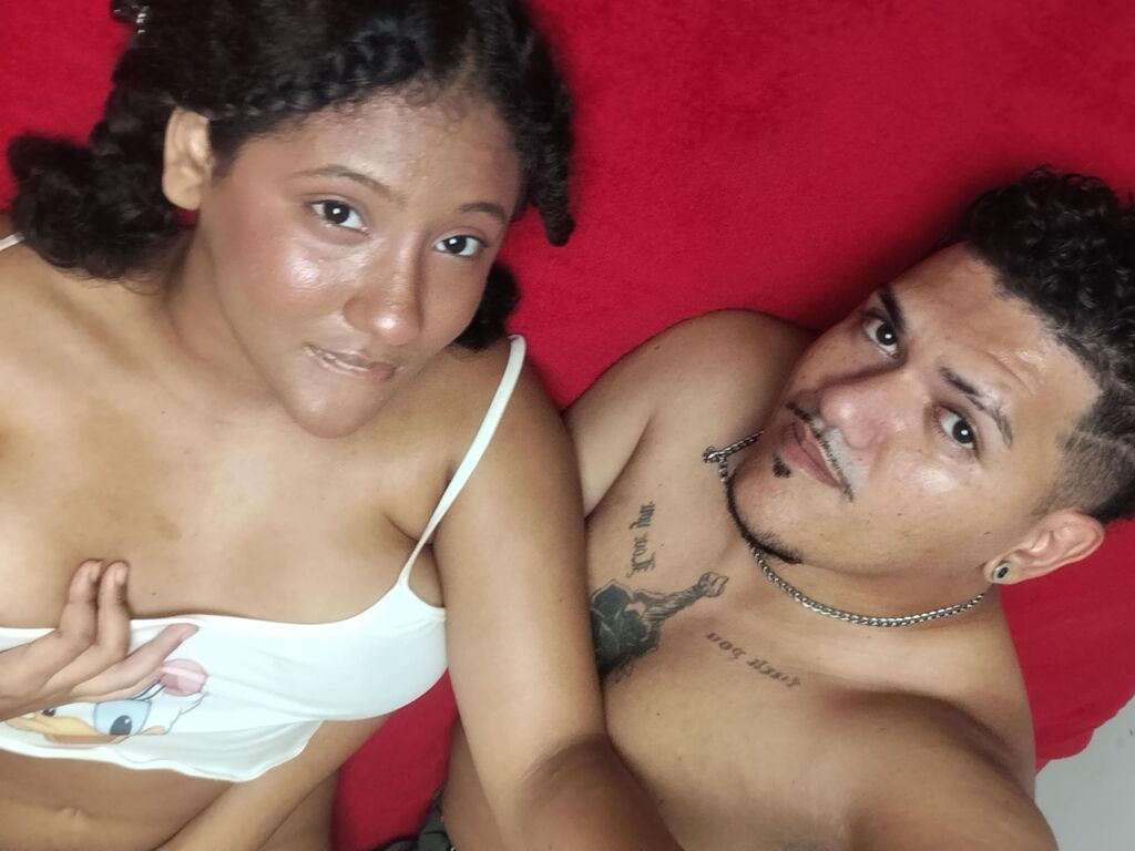 LuaAndHaru LiveJasmin couple cam photo