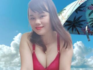 EmiliaRevan BBW live cam models