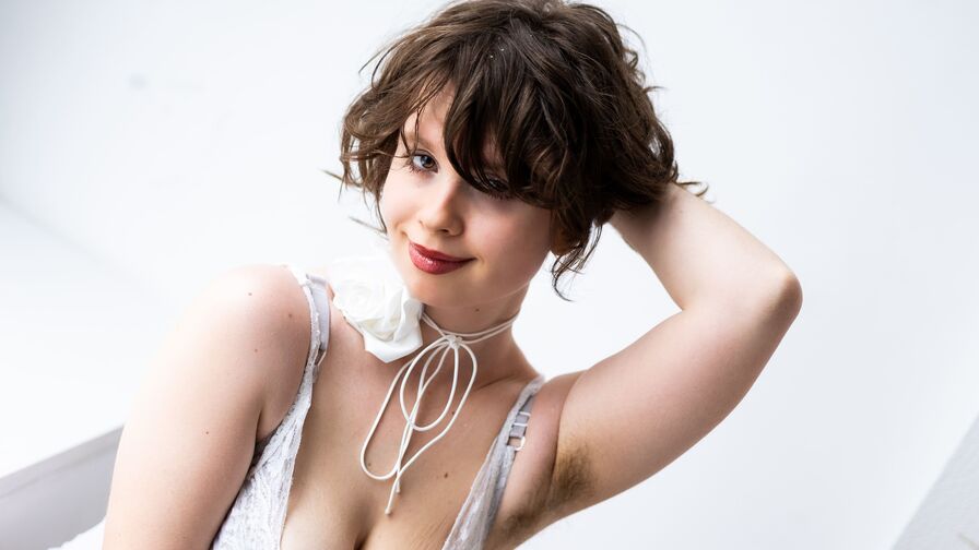 Watch LillyStark live on Jasminedc