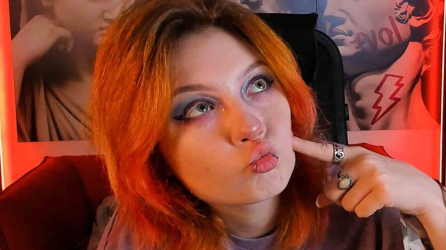 Watch ArleyQuino live on freshseotools.com