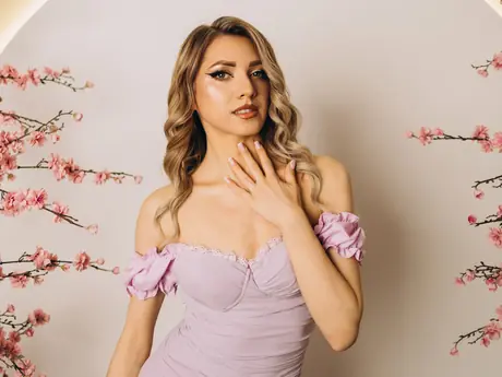 Chat with IrisLayne