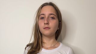 Free Nude ShariBjelland