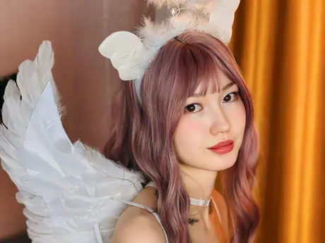 Chat with AkikoSato