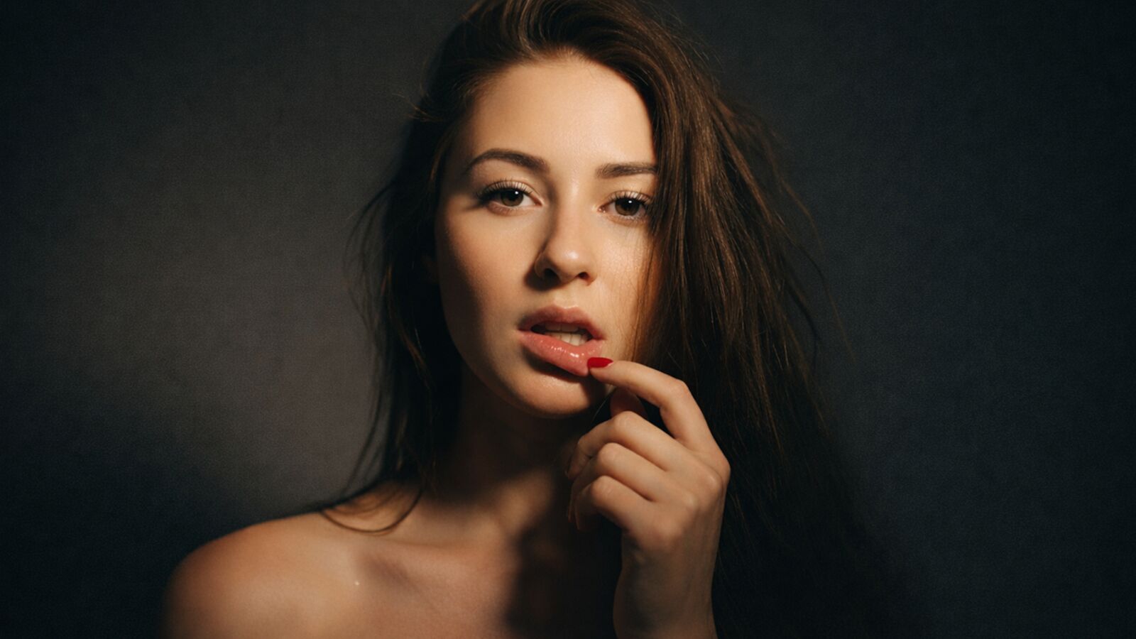 EmilyGordan erotic portrait