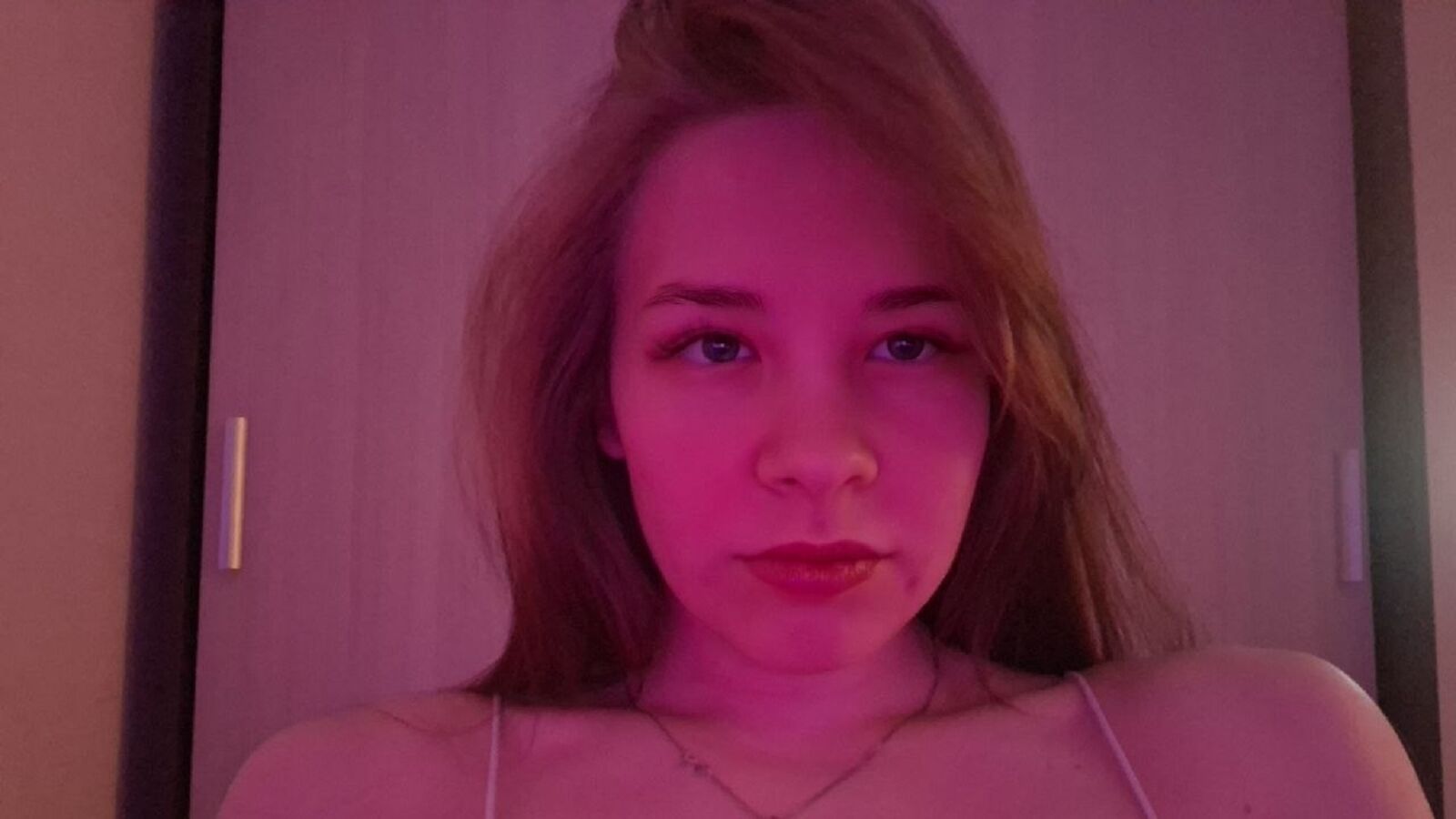 CandiceFoxie erotic portrait