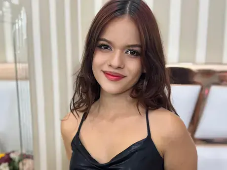 Chat with EmmaSortez