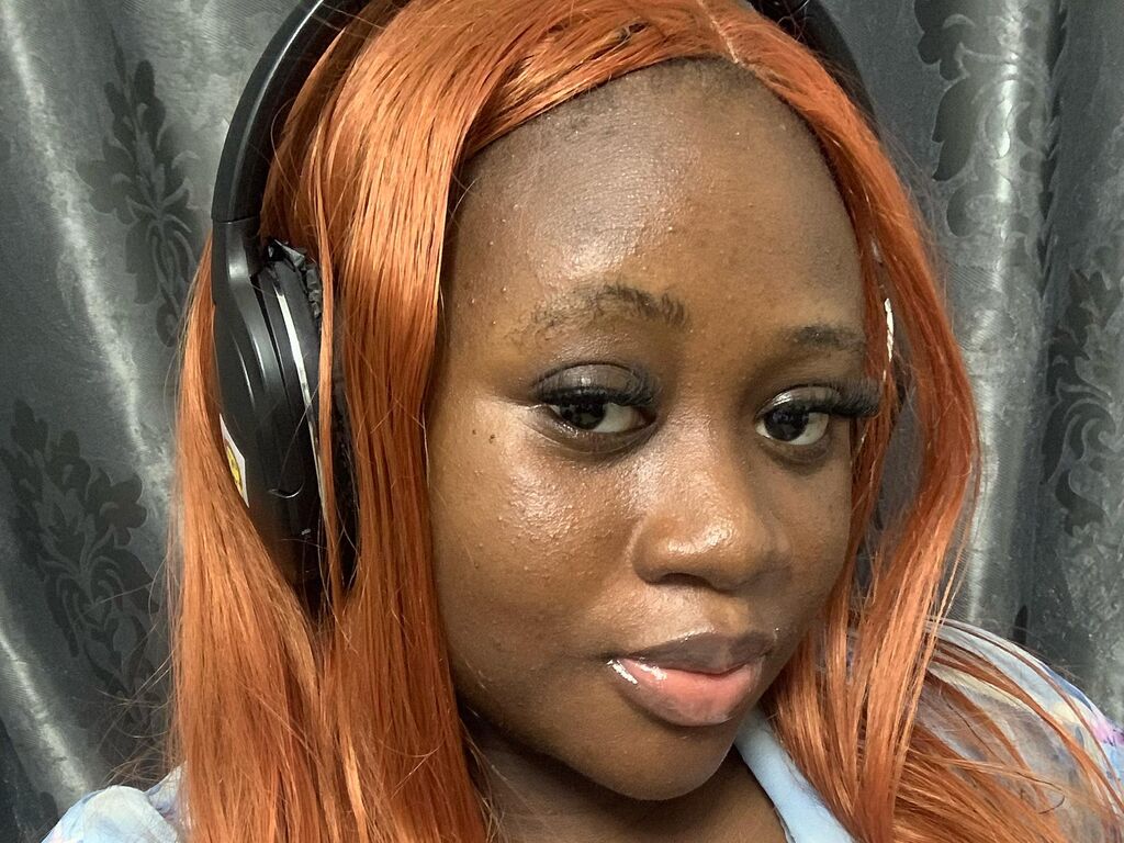 KatieNubian from Web Night Cam