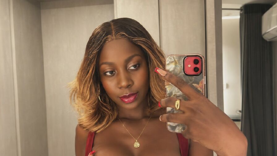 Watch CaramelTyler live on Cuties