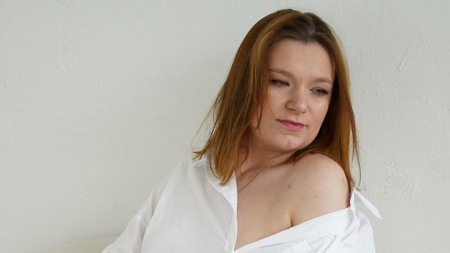 Watch KiraHatti live on Free Erotic Fantasy