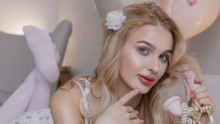 DaisyGolden premium girl cam session