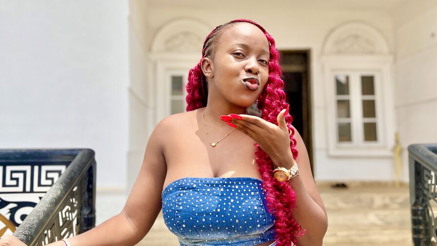 CynthiaOnyi – Female | She Tabe