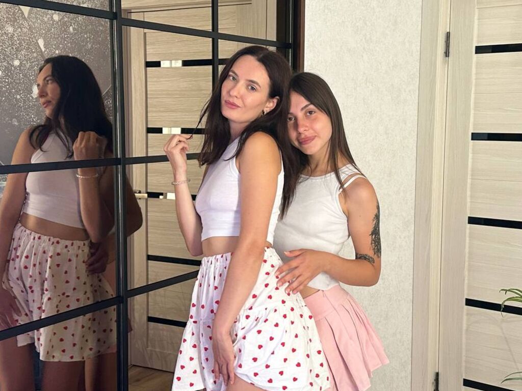 MollyVanessa private cam profile image