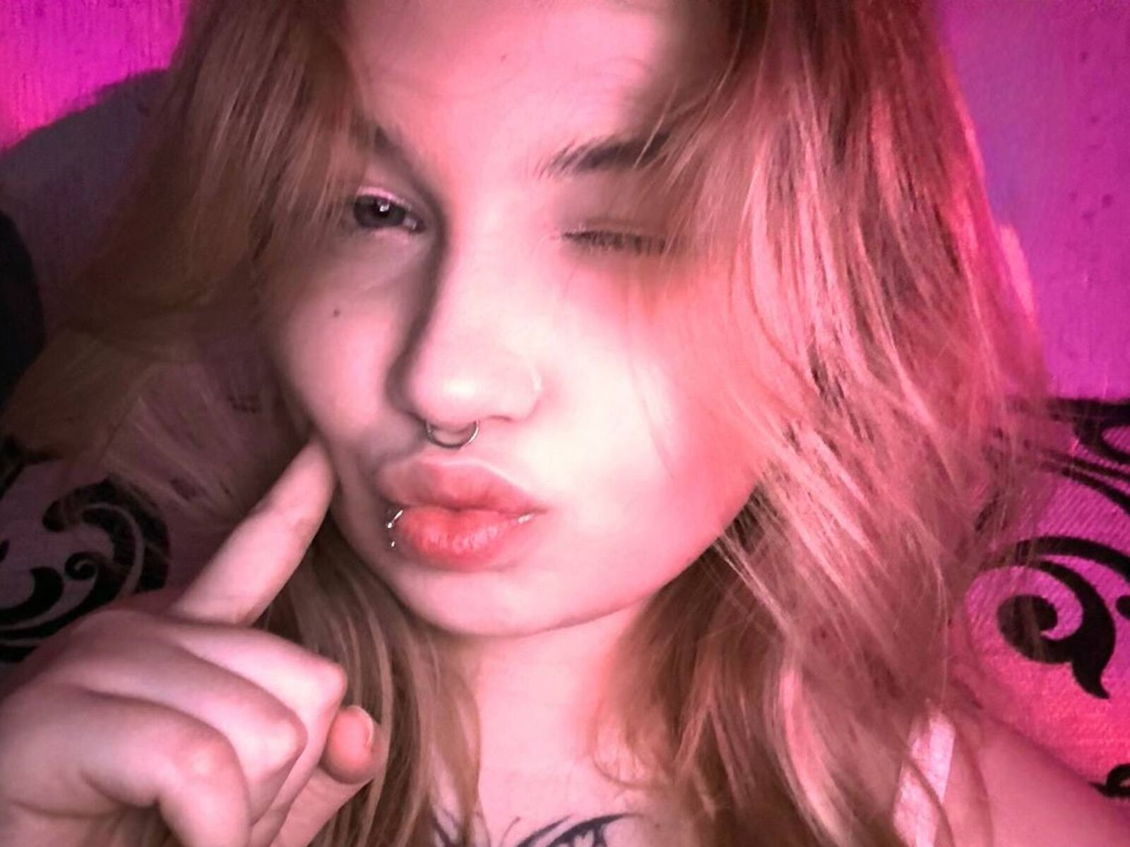 Live cam for LucileSharples