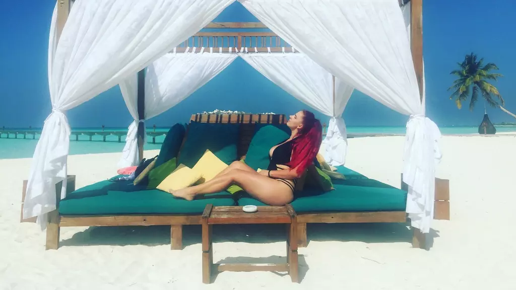 Show privé avec SophiaElena