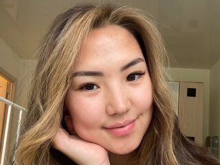 MaxineBarks Live camgirl