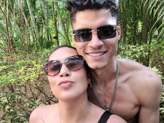 JosephandSarah on live webcam