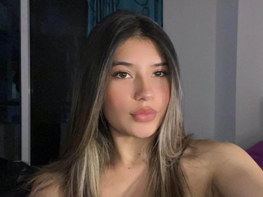 AmberCasanova from Web Night Cam