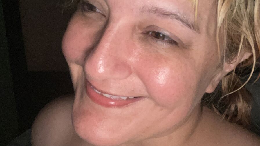 Live Sex Chat with SamieAldridge