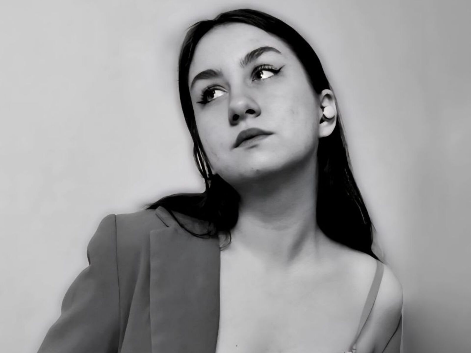 Live cam for PollyBloomm