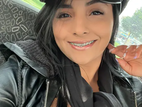 Chat with StefanyaLeya