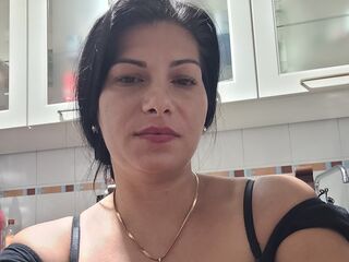 Dalianda Latina live cam models