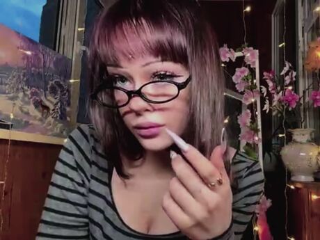 Chat with RonnaSchaller
