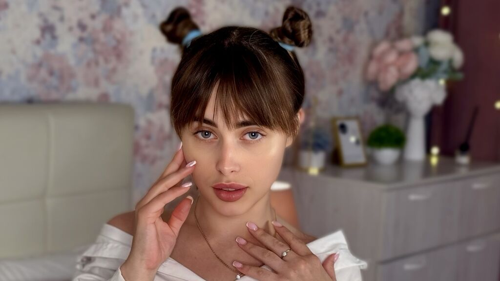 TessaTaylor live cam model at LiveJasmin