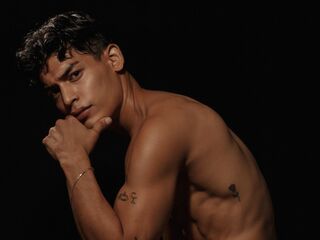 random cam chat EmilianoPaez