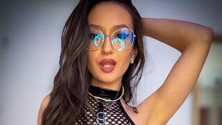 TheaMaleko Live Webcam on LiveJasmin