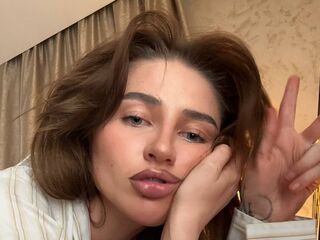 Cameltoe, Dancing, Fingering, Live orgasm, Oil, Roleplay, Smoke cigarette, Squirt, Striptease, Vibrator, Footsex, Snapshot, Joi, Sph, Twerk