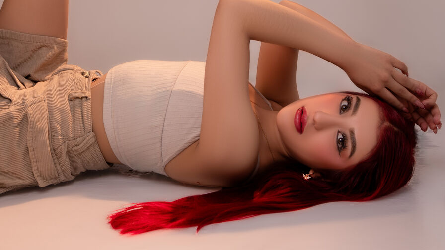 Watch CherryBuchel live on Amateur Blogger🎉
