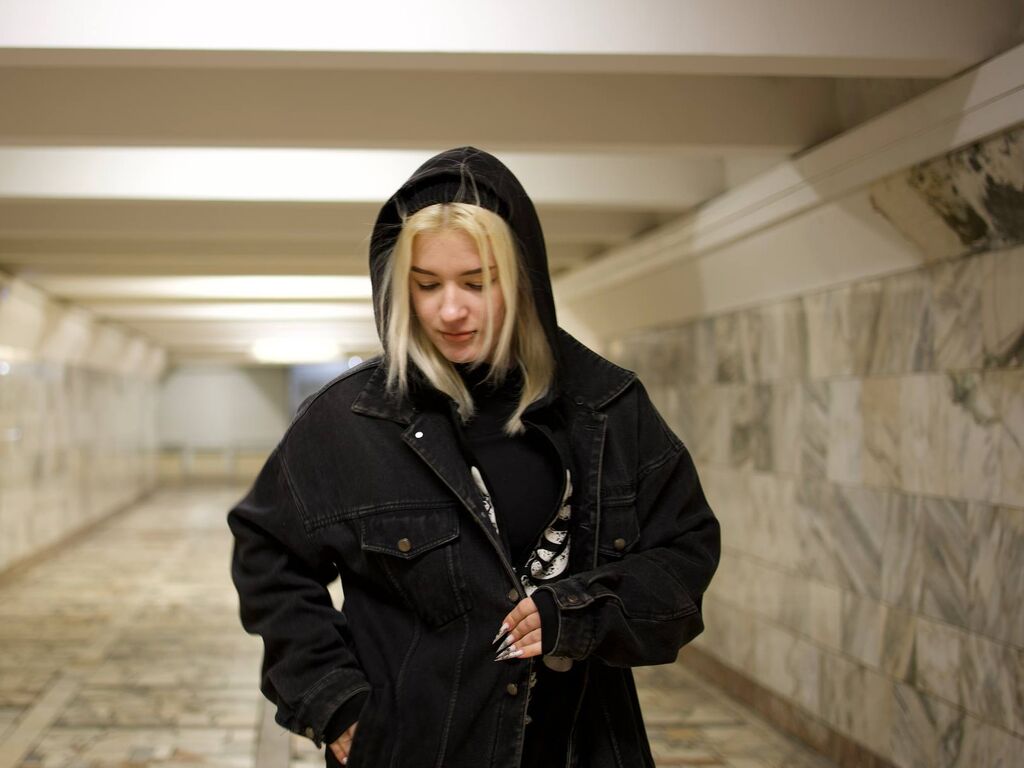 KiraHaverstick age 18