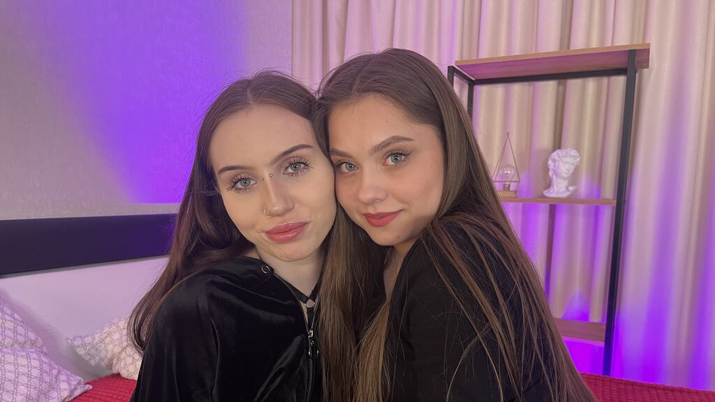  online at GirlsOfJasmin