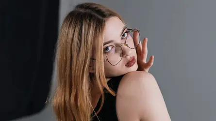 AmelliWhite's chat room