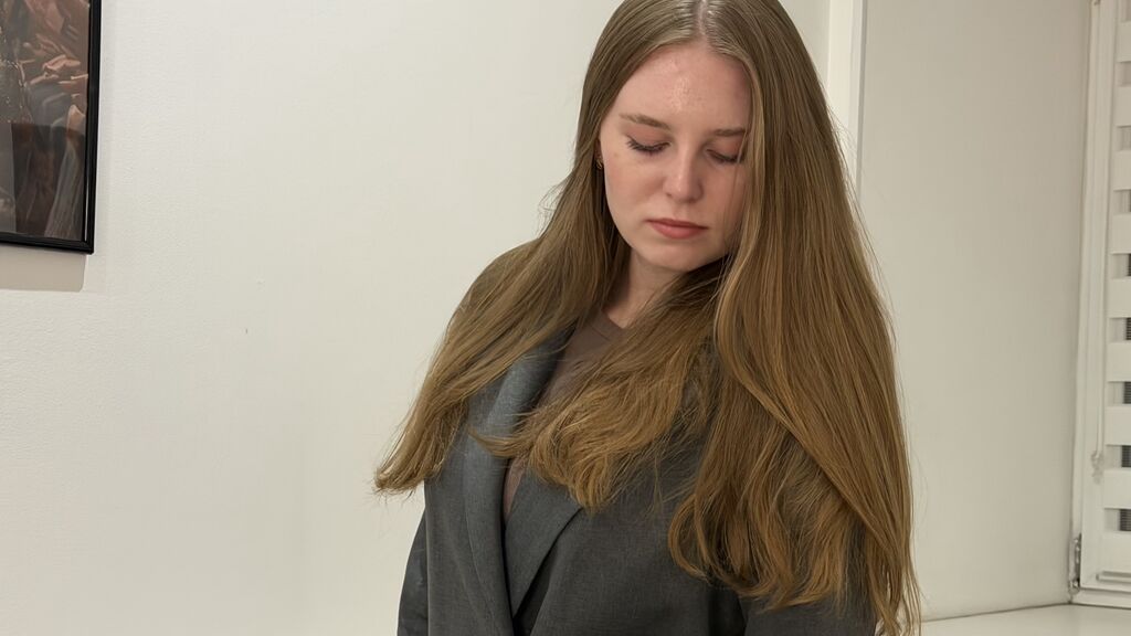 Watch DarcyMcfadyen from LiveJasmin on GirlsOfJasmin