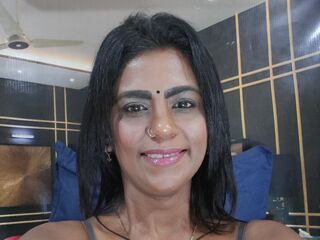 ChloeLanez Livejas webcam