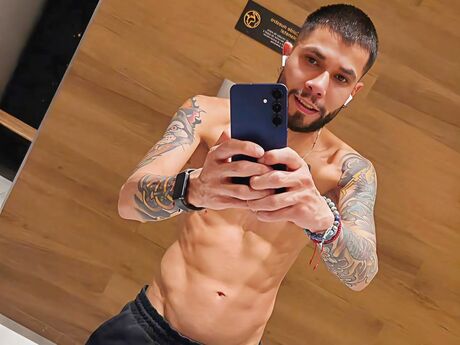 Chat with JuanAriel