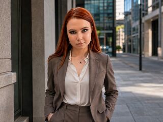 KateHillis Porn Show