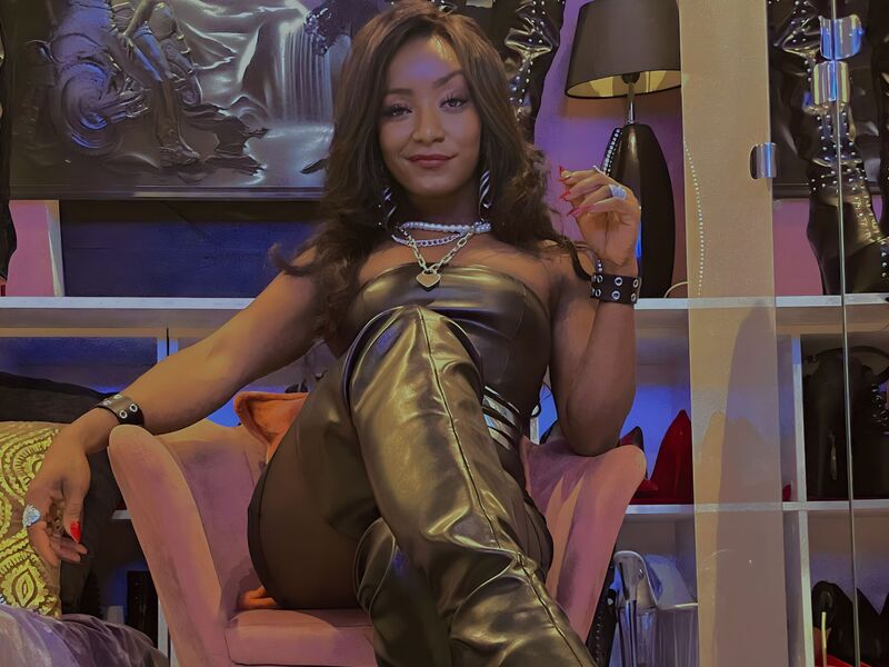 EzrahNoir superxxxporn