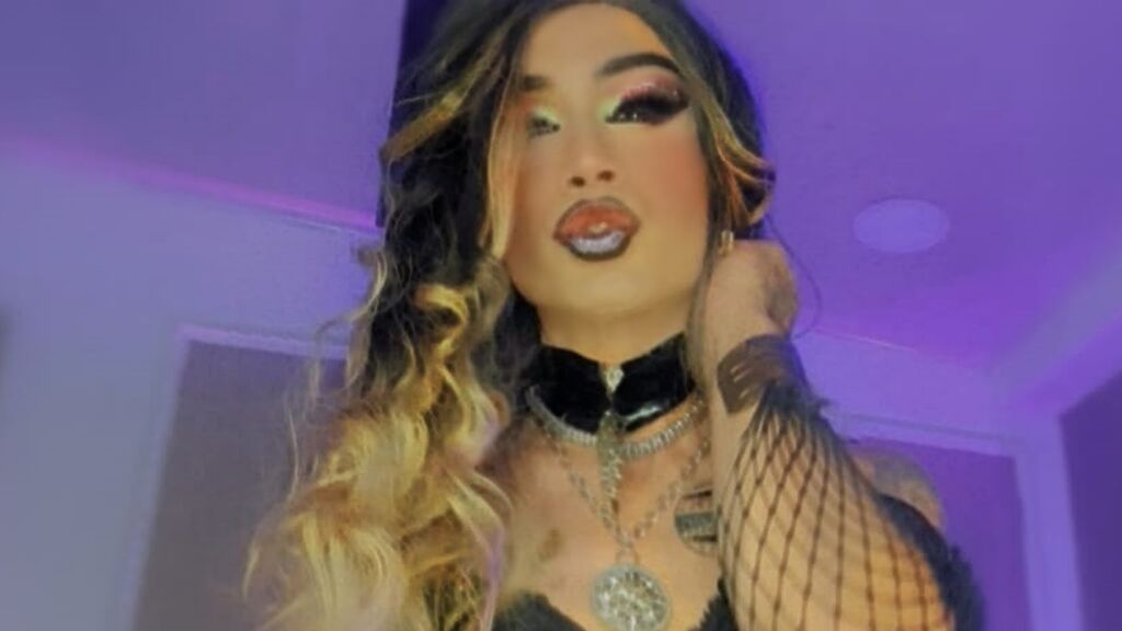 QueenSatin