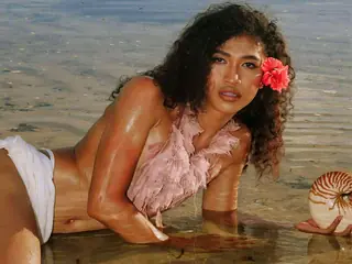 Show privé avec SamirraSanchez