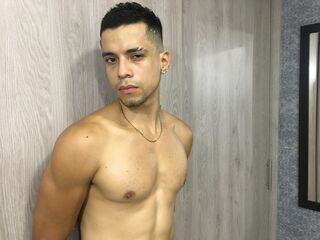 MikeRosses - LiveJasmin Milf Boy 