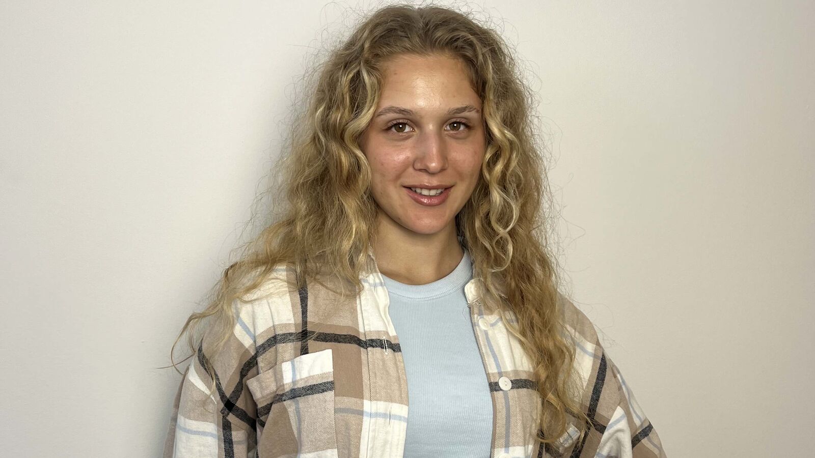 BobbieLampros erotic portrait