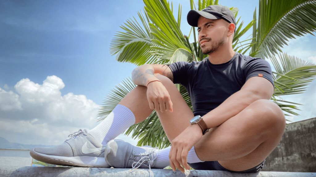 MaximilianoEvan's profile from LiveJasmin at BoysOfJasmin'