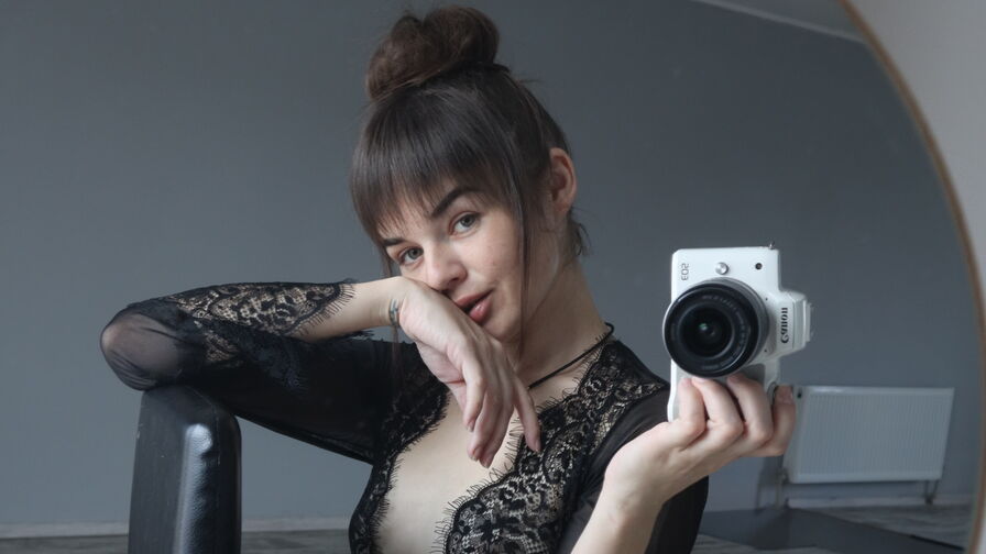Watch AmatuniLilit live on Recorded Pussy🐈