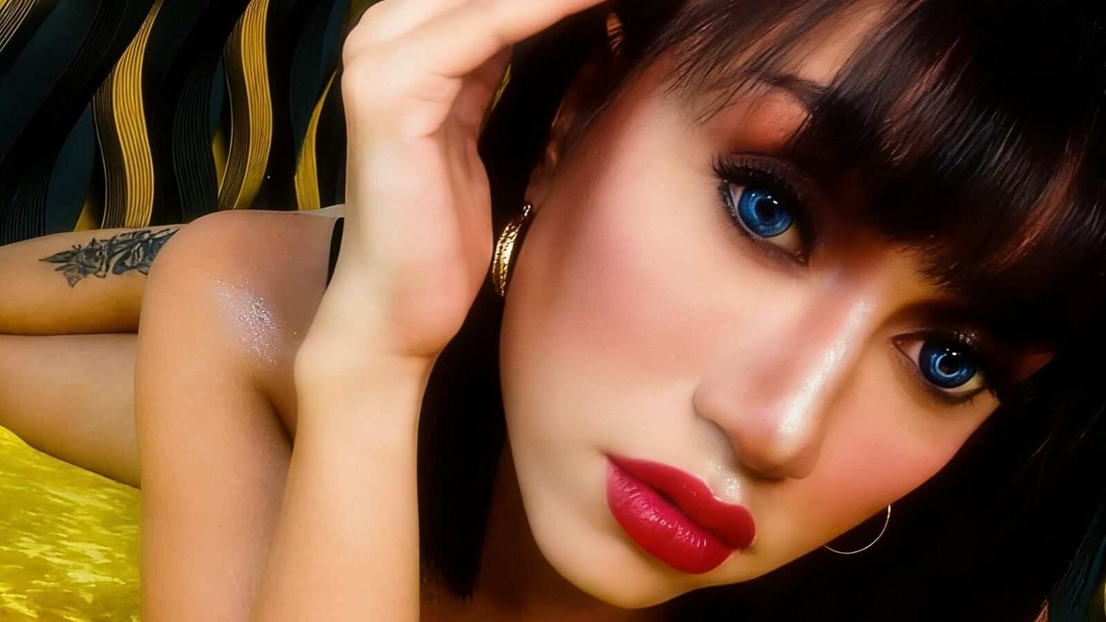 NeriahEvans erotic portrait